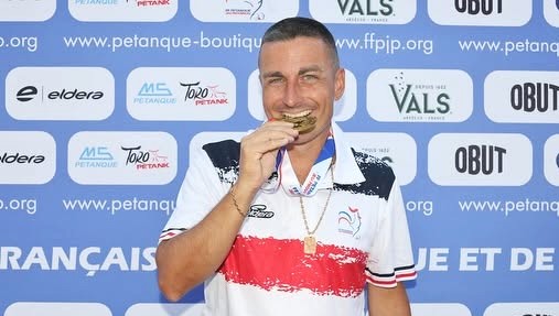 Championnat de France tete-a-tete 2026 : Christophe Sarrio sacre a Bergerac